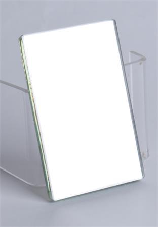 . Školské zrkadlo, obojstranné, v puzdre, 7,5x10,5 cm
