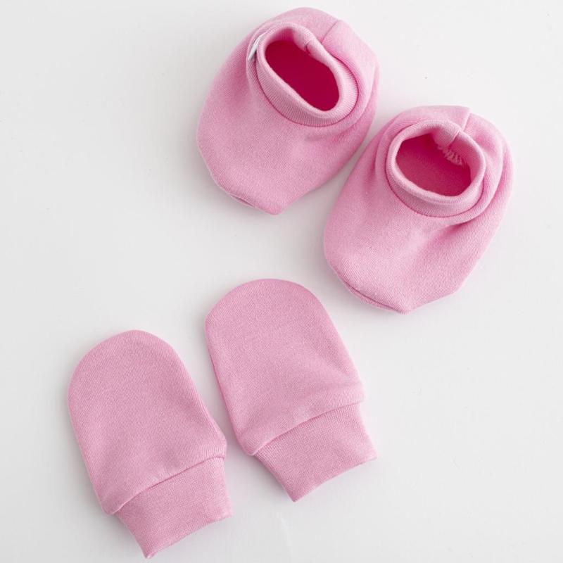 Dojčenský bavlnený set-capačky a rukavičky New Baby ružová 0-6m