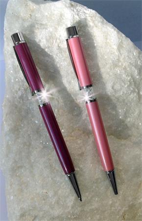 ART CRYSTELLA Guľôčkové pero, Crystals from SWAROVSKI®, ružové, s bielymi krištáľmi v strede tela, 14cm